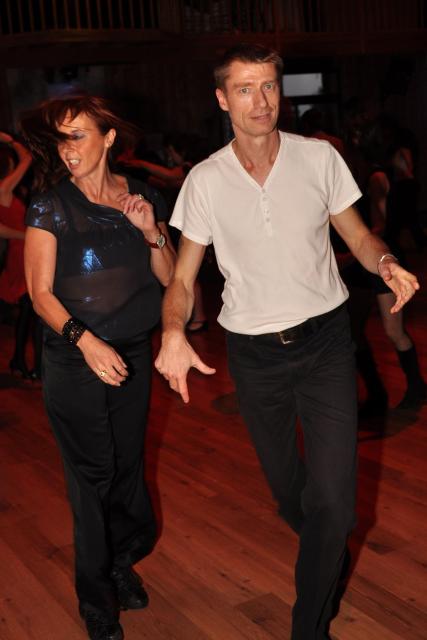 min 2010 10 17 station danse 079